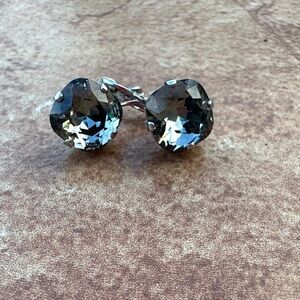 Sabika golf earrings in black diamond